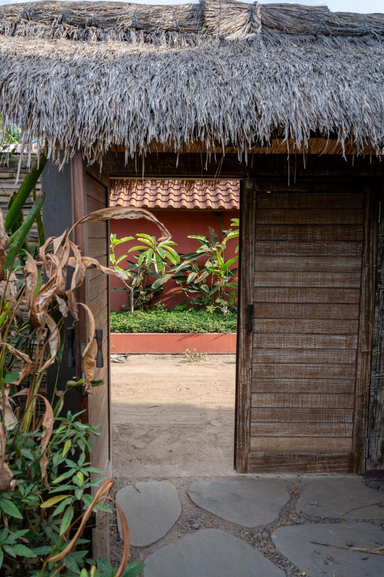 Flow Gili Islands Exterior photo