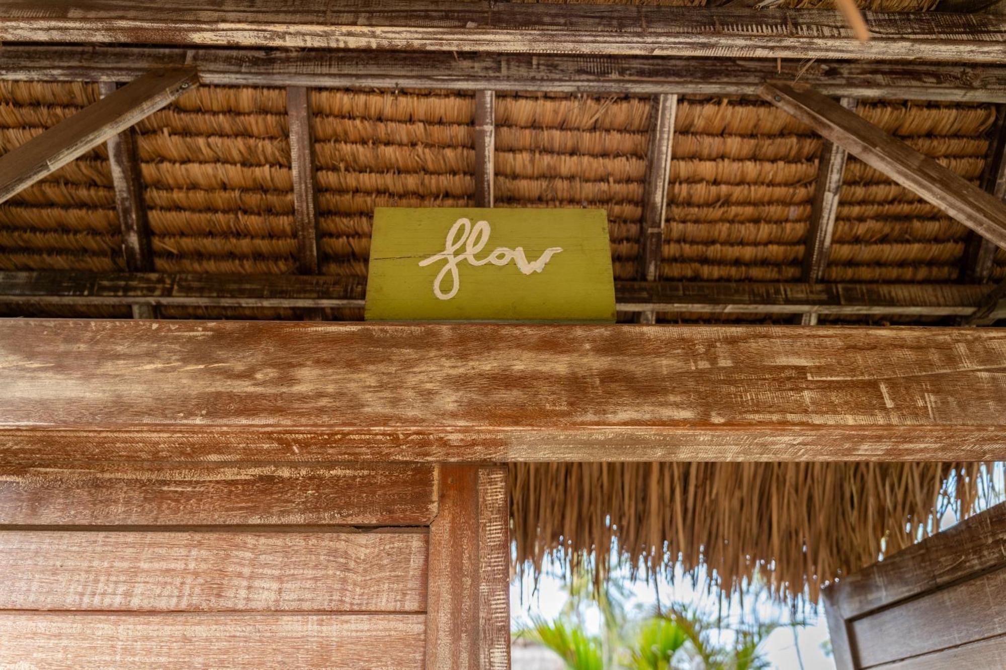Flow Gili Islands Exterior photo